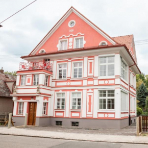 Vila Potštejn, Potštejn
